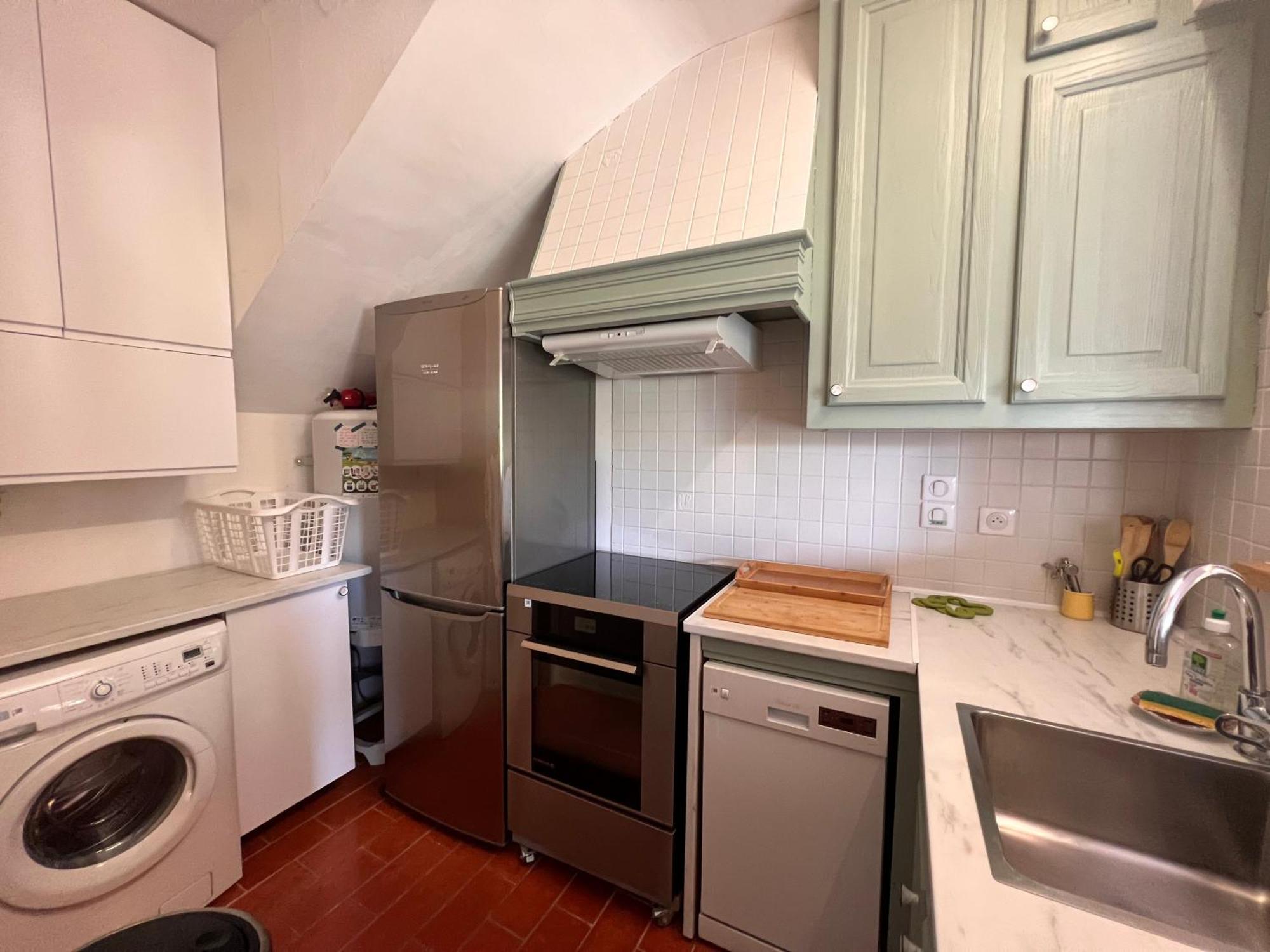 Simone, Appartement Maison, Quartier Calme, Grande Terrasse, Spa, Barbecue, 2 Chambres Fréjus エクステリア 写真